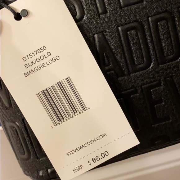 NWT Steve Madden Black bMaggie Logo Crossbody - Picture 4 of 5